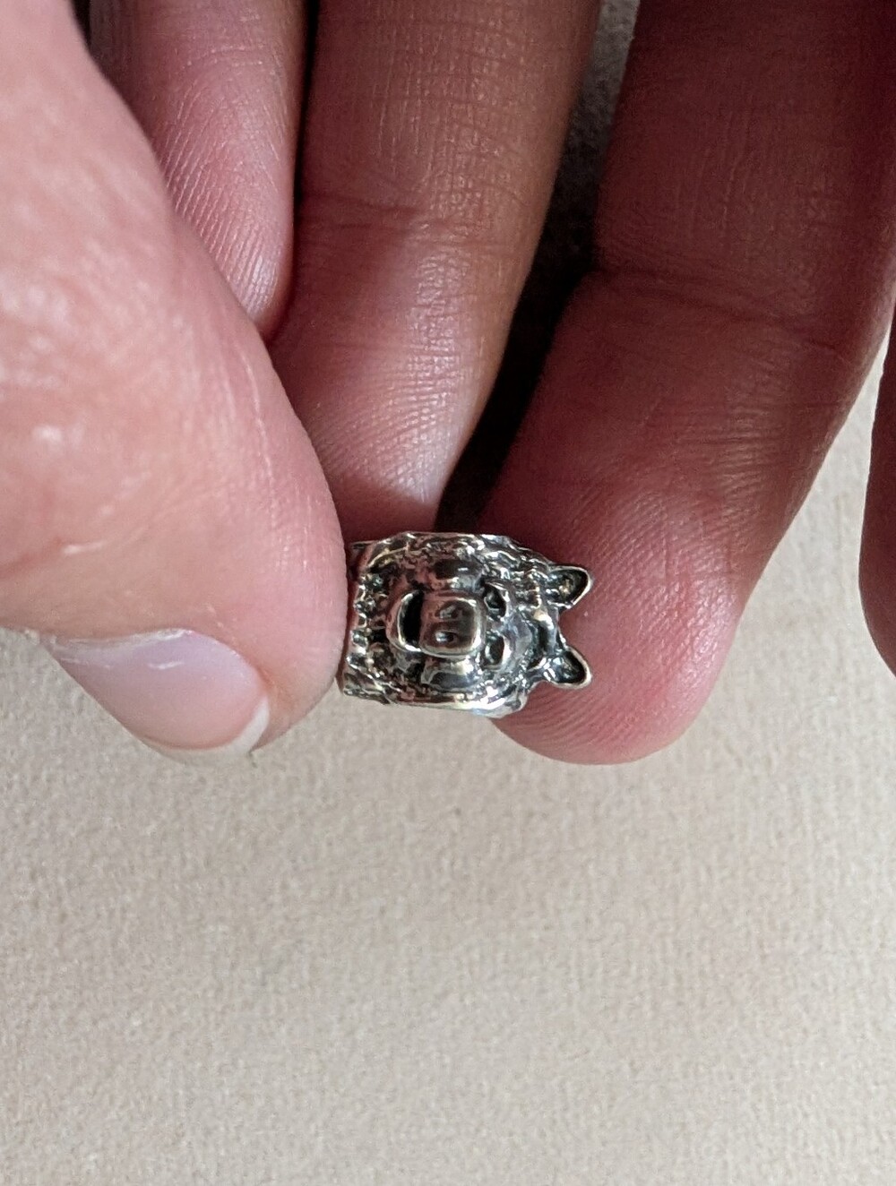 Rare Disney Chamilia Miss Piggy Muppets Charm